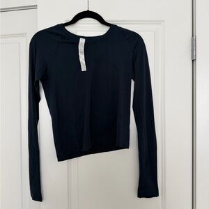 Swiftly Tech Long-Sleeve shirt